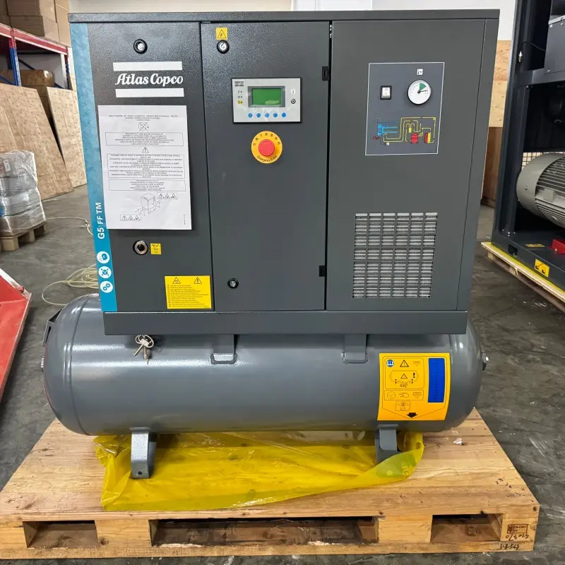 アトラスコプコ G5 FF オイルインジェクションスクリューコンプレッサー 5.5kW 7.5HP 一体型ドライヤー 純正